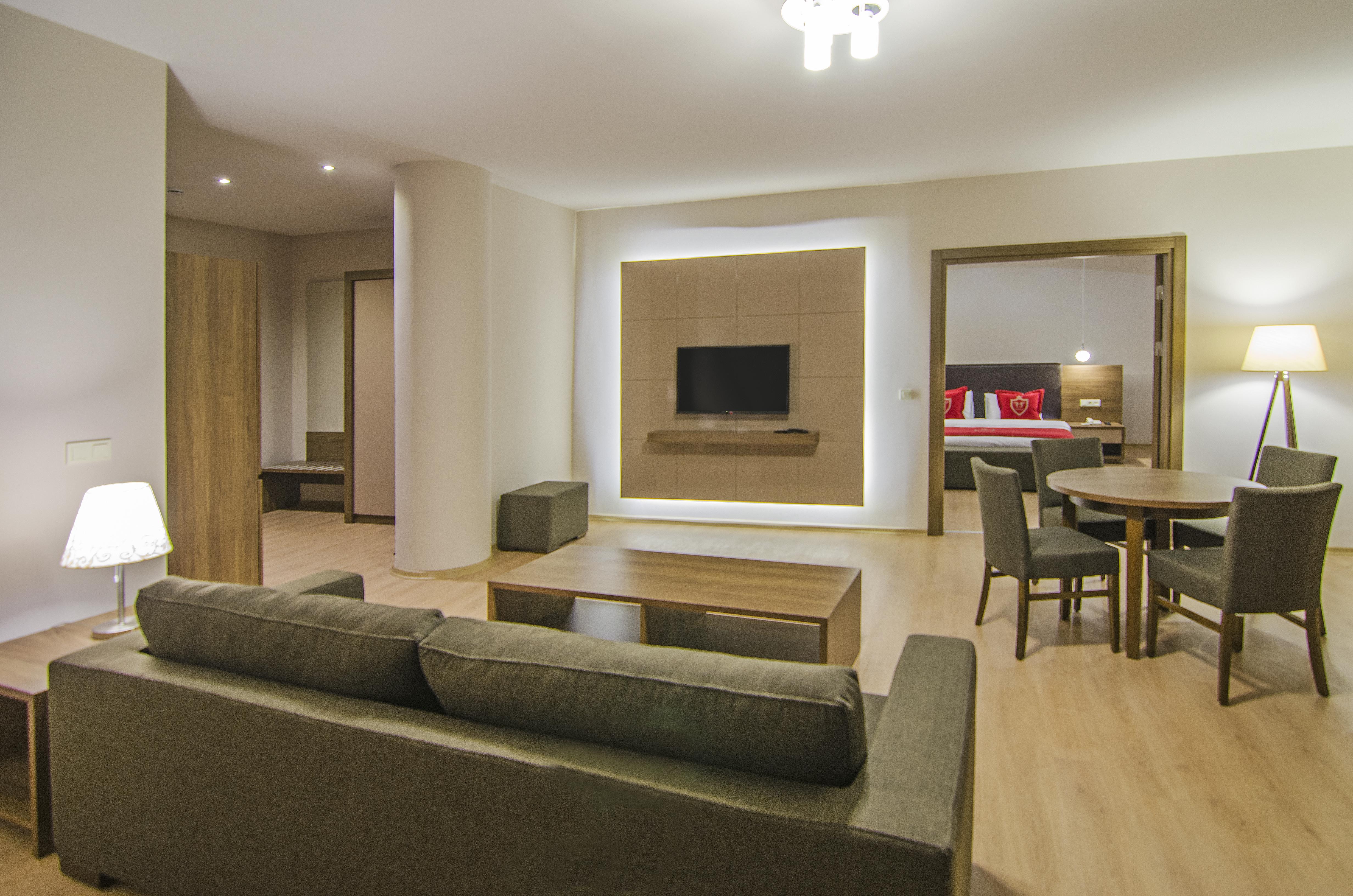Ladies Beach Suite Hotel (Adults Only) Kuşadası Ngoại thất bức ảnh
