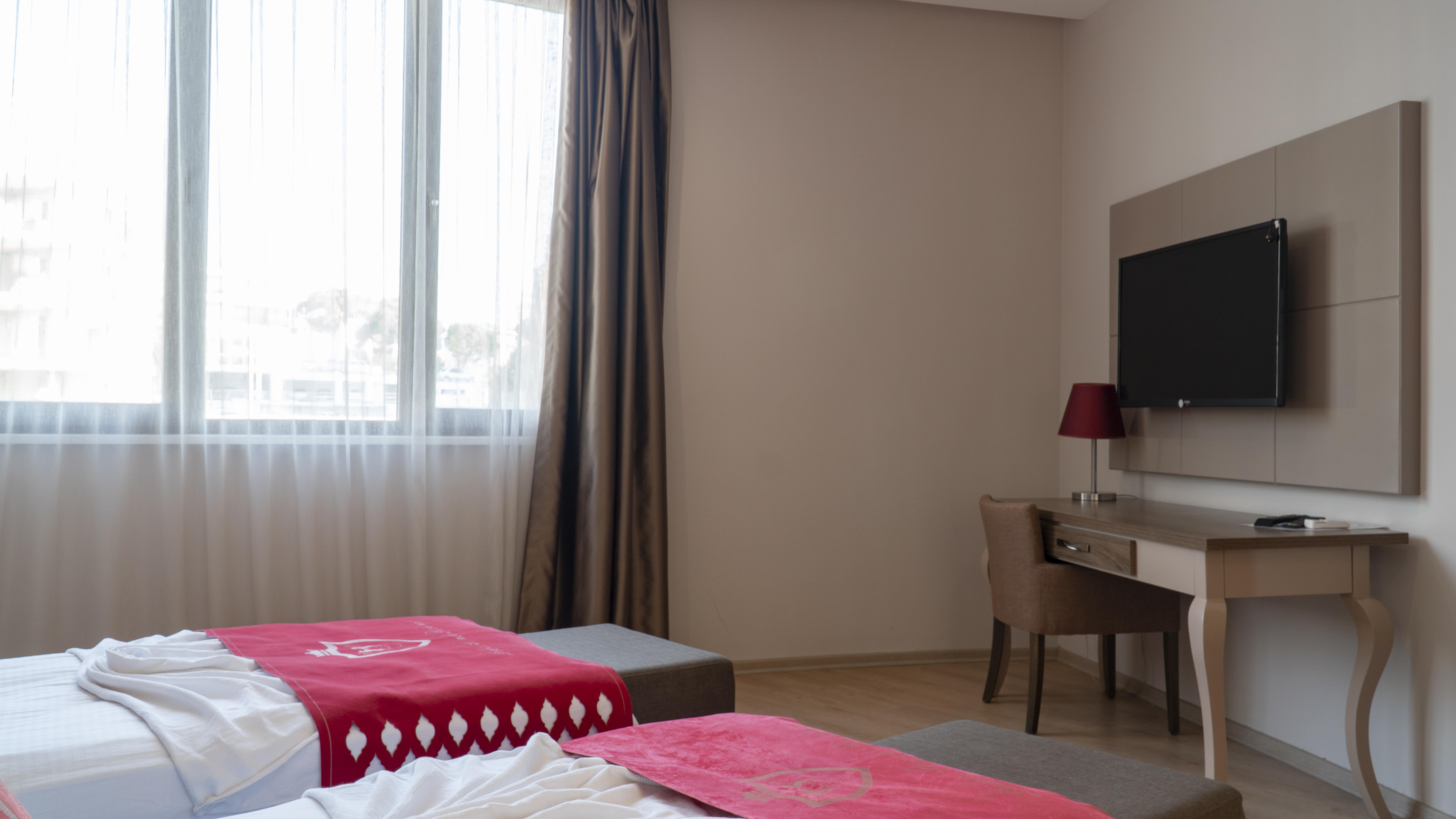 Ladies Beach Suite Hotel (Adults Only) Kuşadası Ngoại thất bức ảnh