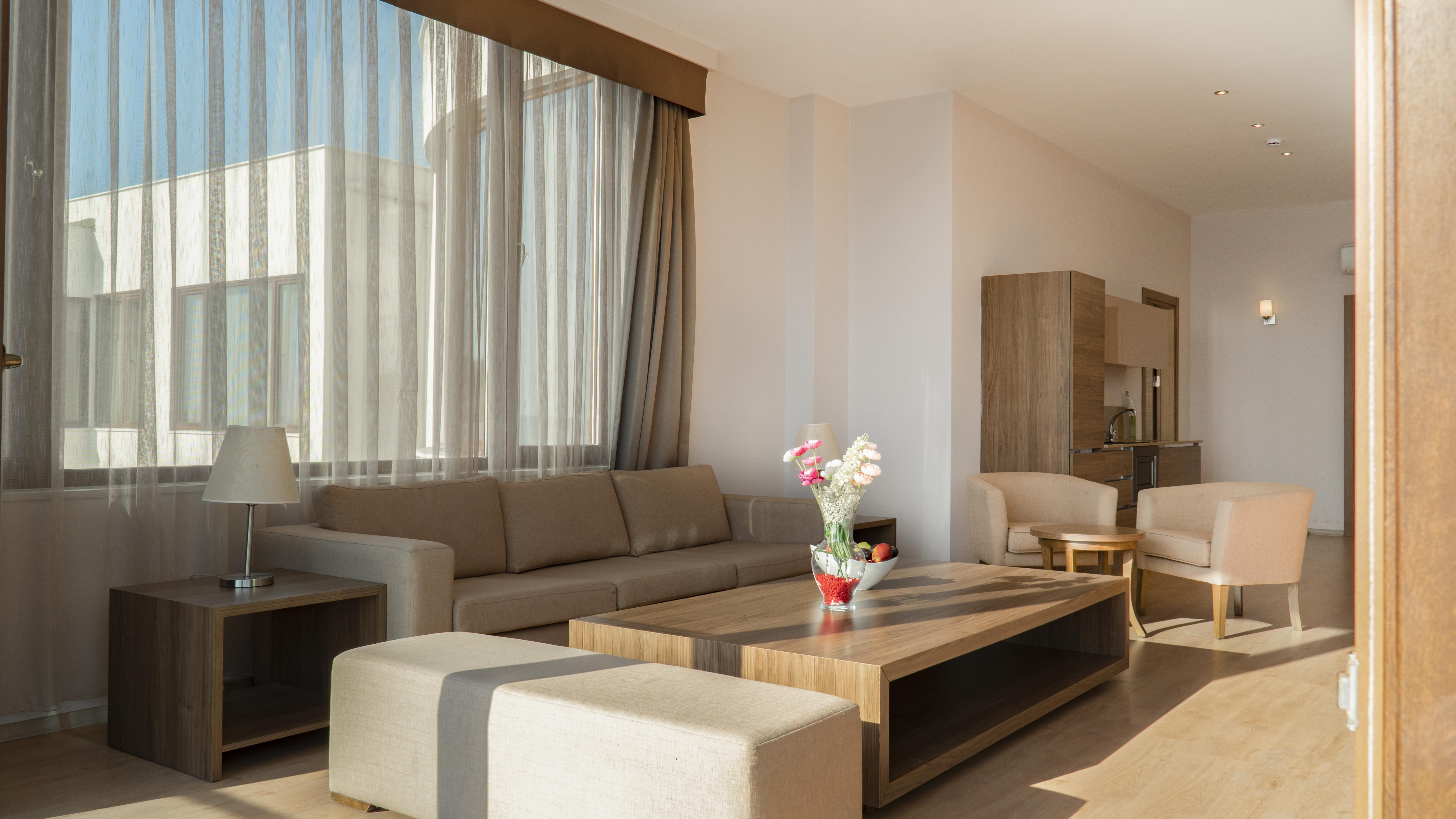 Ladies Beach Suite Hotel (Adults Only) Kuşadası Ngoại thất bức ảnh