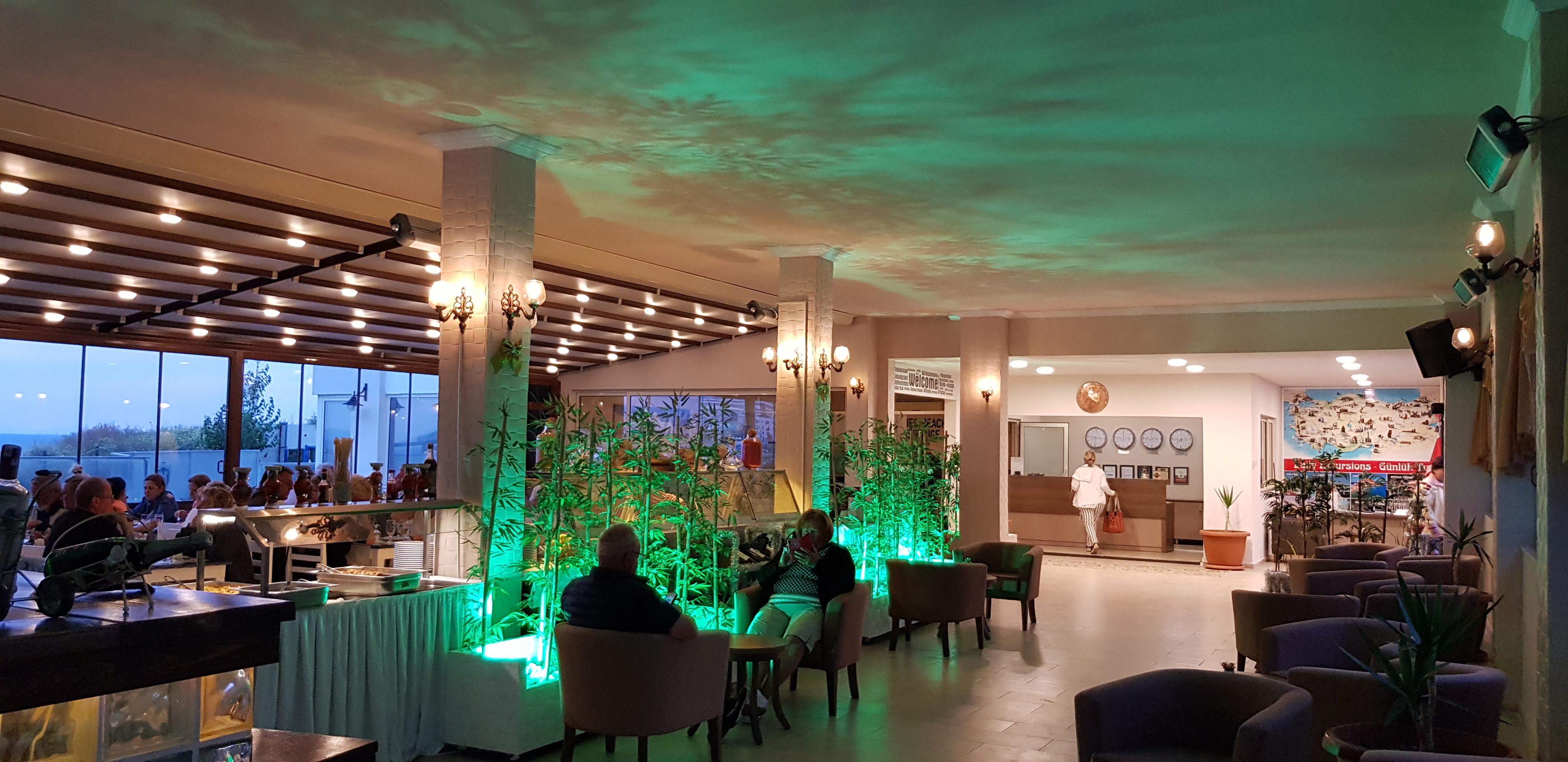 Ladies Beach Suite Hotel (Adults Only) Kuşadası Ngoại thất bức ảnh