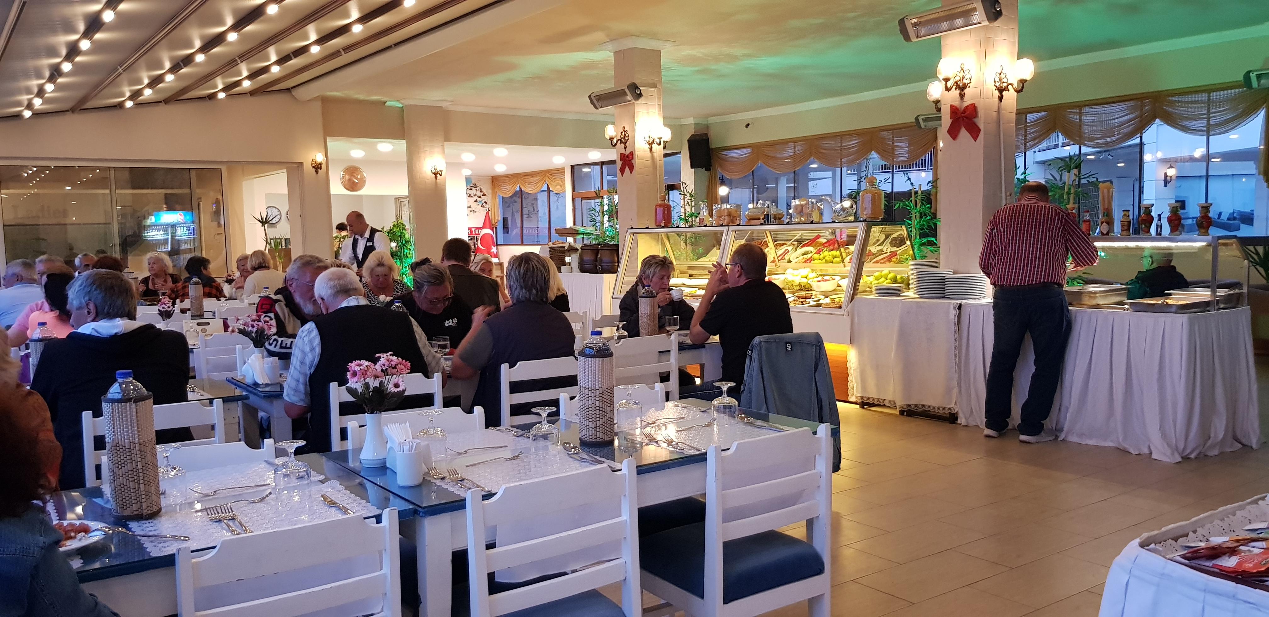 Ladies Beach Suite Hotel (Adults Only) Kuşadası Ngoại thất bức ảnh