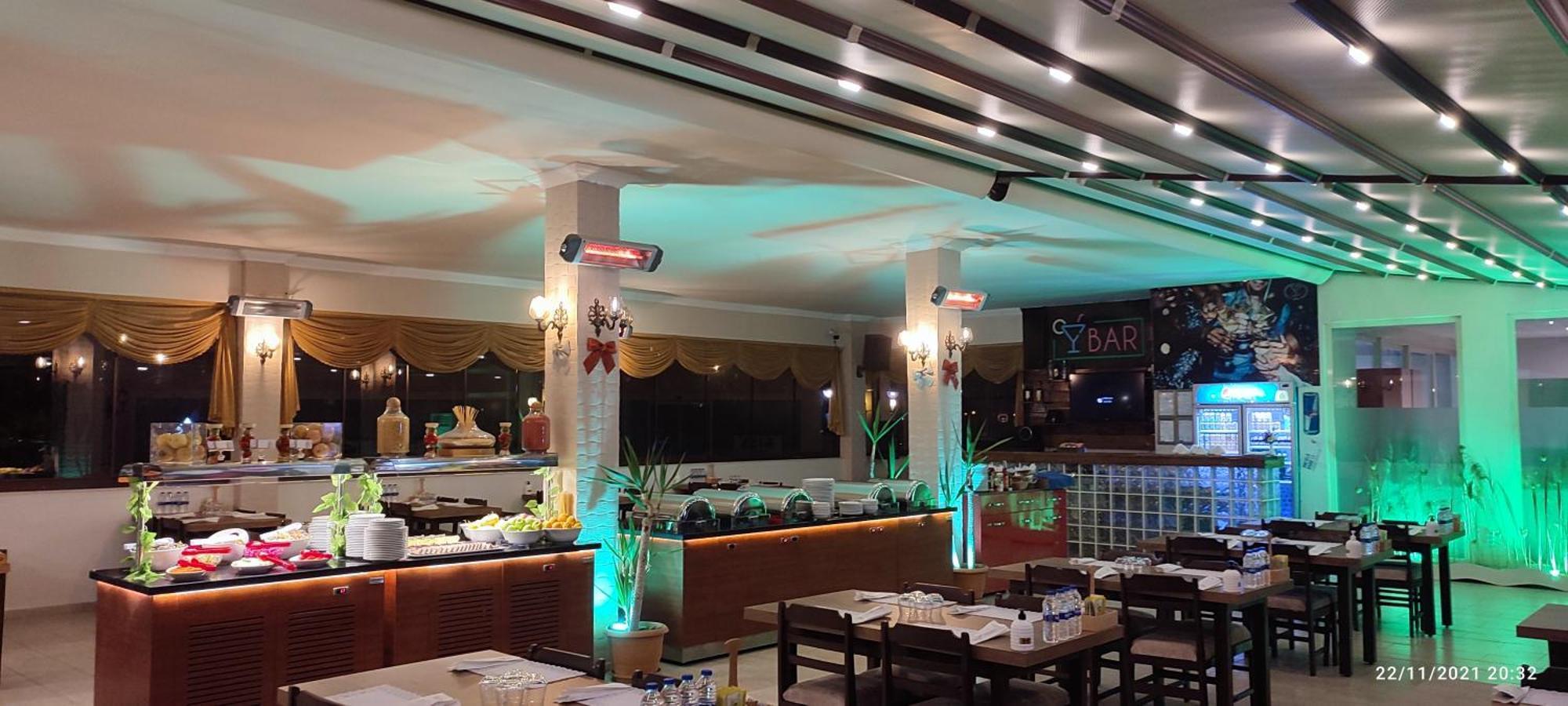 Ladies Beach Suite Hotel (Adults Only) Kuşadası Ngoại thất bức ảnh