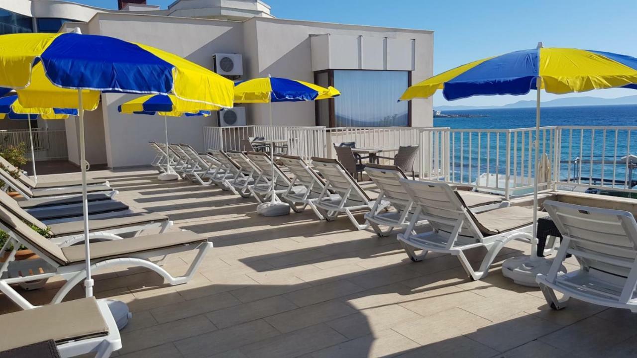 Ladies Beach Suite Hotel (Adults Only) Kuşadası Ngoại thất bức ảnh